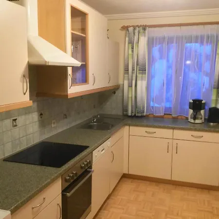 Unterbrandstaett アパート *